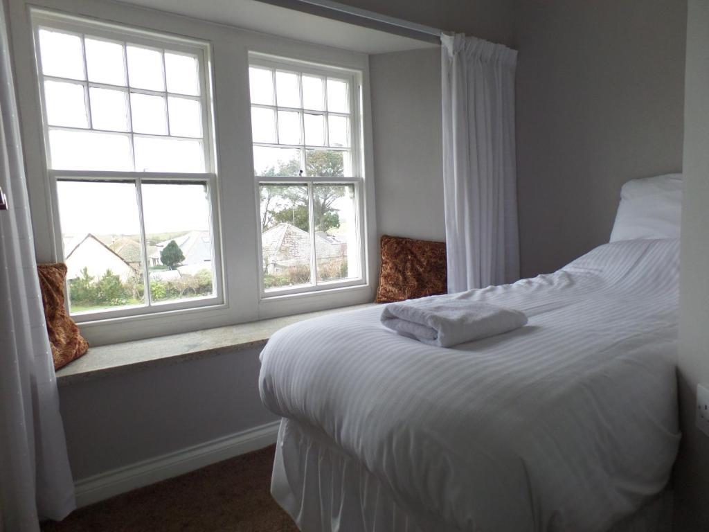 Bossiney House Hotel Tintagel Buitenkant foto